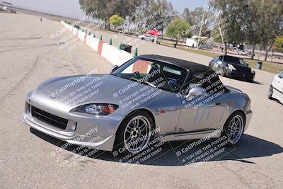 media/Oct-18-2025-Speed Ventures (Sat) [[8b3b7cf525]]/Around the Pits/